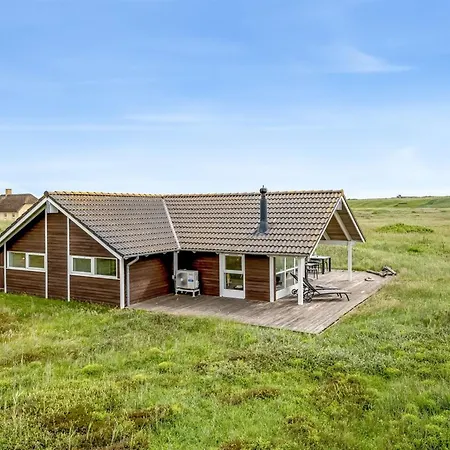 Maerta - 250m From The Sea By Interhome *