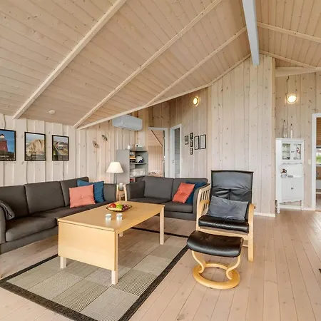 Maerta - 250m From The Sea By Interhome *
